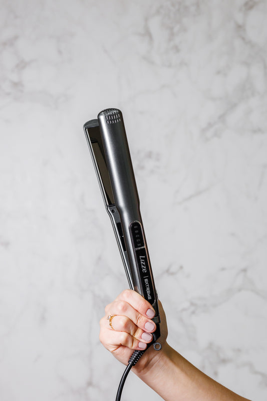 Lizze Extreme Professional 480F Flat Iron Hair Straightener Titanium Plates